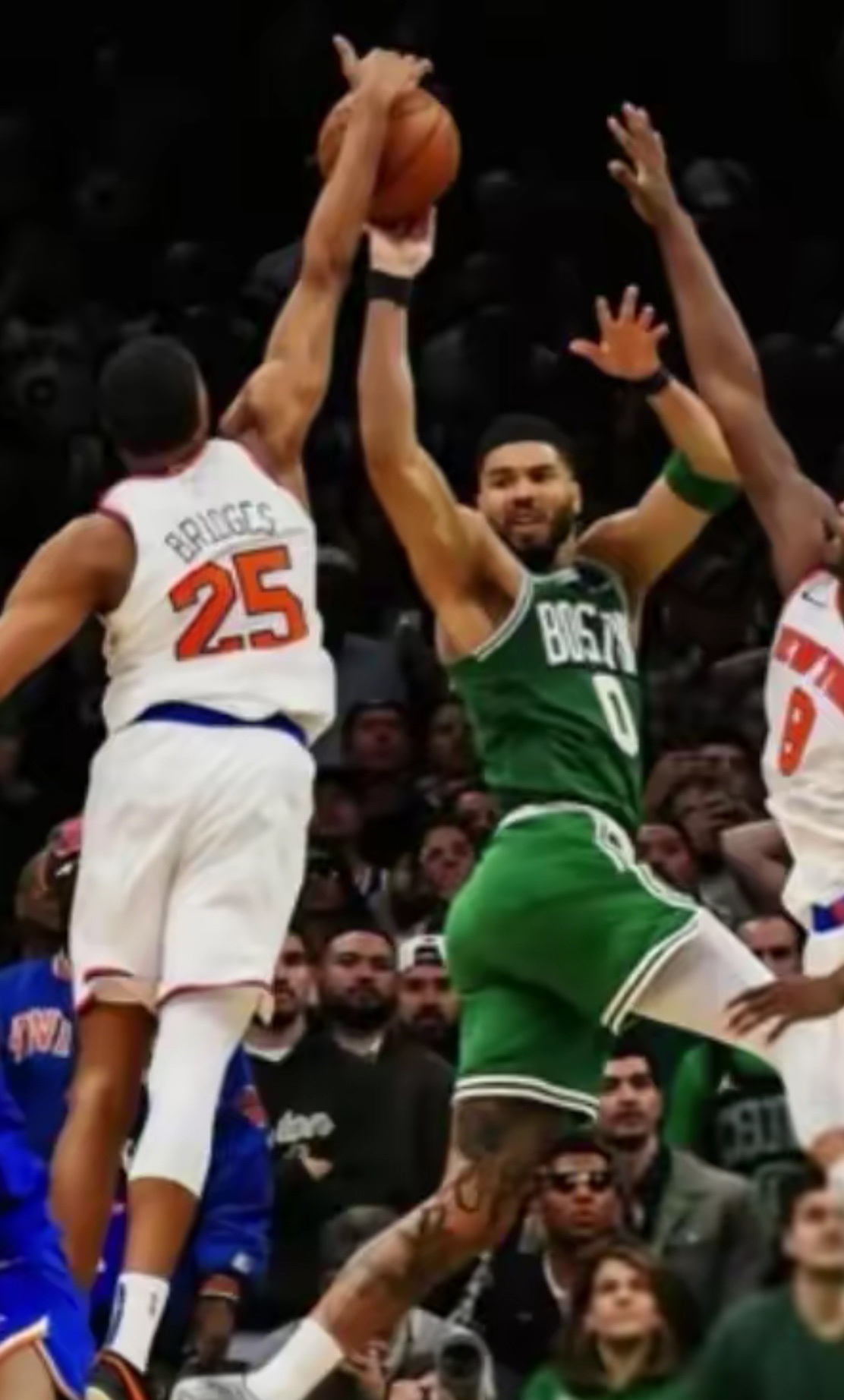 塔图姆连续五场比赛得分超过大比分获胜，塞尔维亚队不断突破！赛场气氛高涨的简单介绍-J9